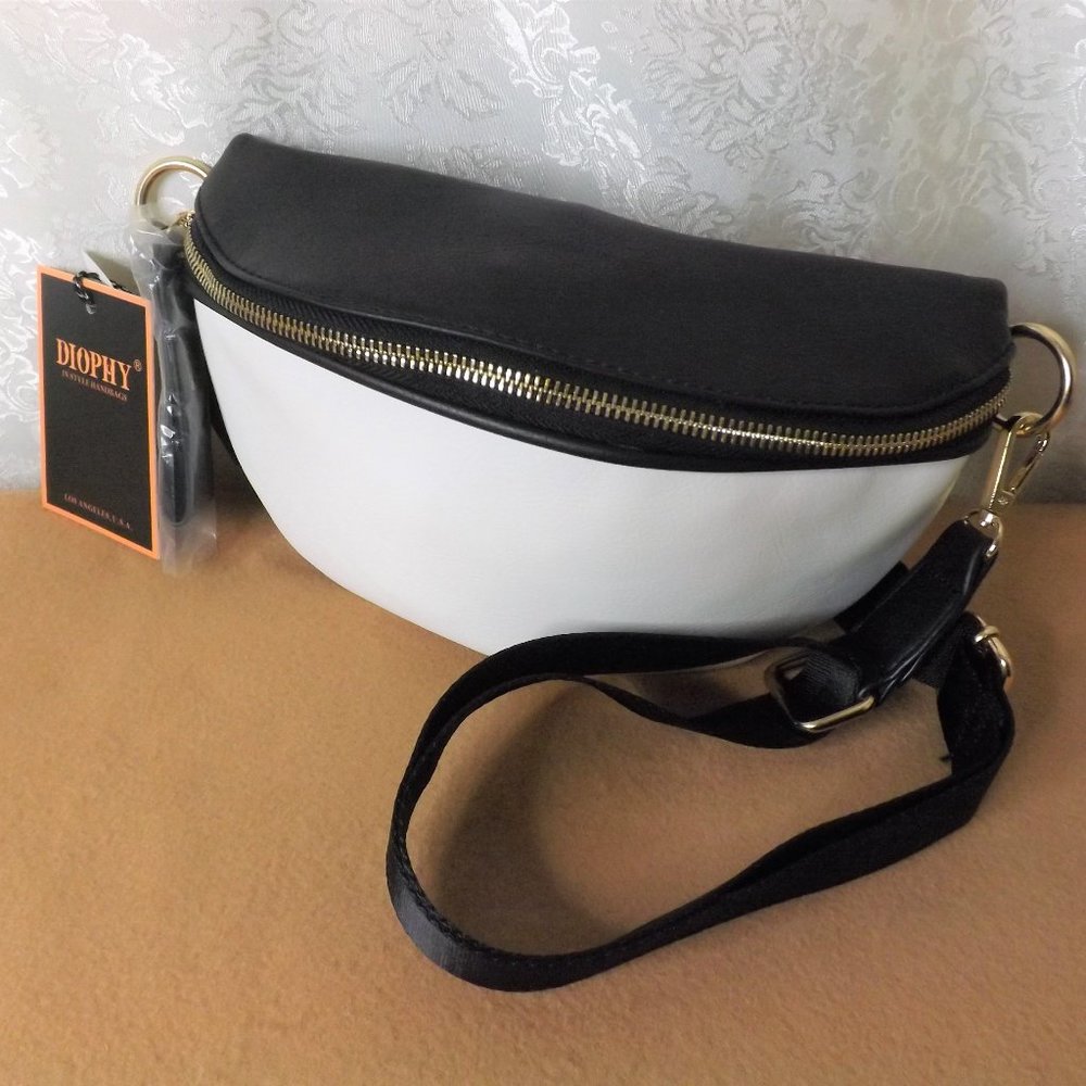(NWT) Diophy Fanny Pack